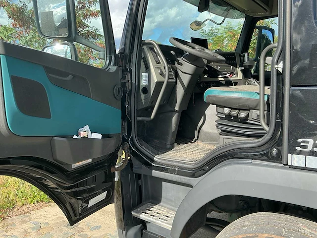 2020 volvo fm330 vrachtwagen - afbeelding 9 van  38