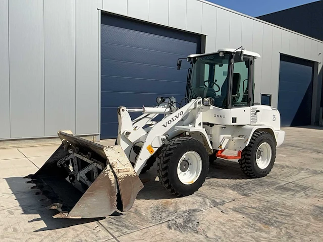2020 volvo l30g wiellader - afbeelding 1 van  29
