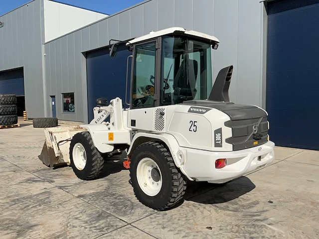 2020 volvo l30g wiellader - afbeelding 26 van  29