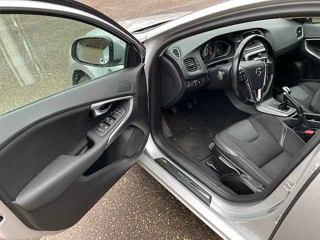 2020 volvo v40 personenauto benzine - afbeelding 6 van  28