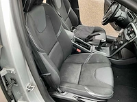 2020 volvo v40 personenauto benzine - afbeelding 13 van  28