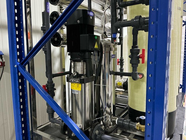 2020 zhpure 1500lph ro waterzuiveringsinstallatie + opslagtank - afbeelding 2 van  14
