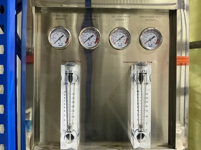 2020 zhpure 1500lph ro waterzuiveringsinstallatie + opslagtank - afbeelding 11 van  14