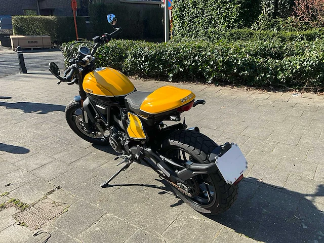 2021 - ducati scrambler - motorfiets - afbeelding 17 van  19