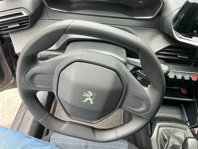 2021 - peugeot 208 - personenauto - afbeelding 17 van  33