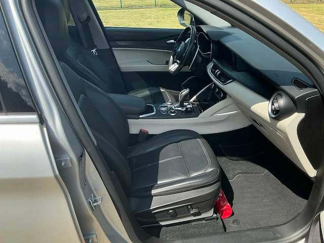2021 alfa romeo stelvio super personenauto - afbeelding 19 van  51