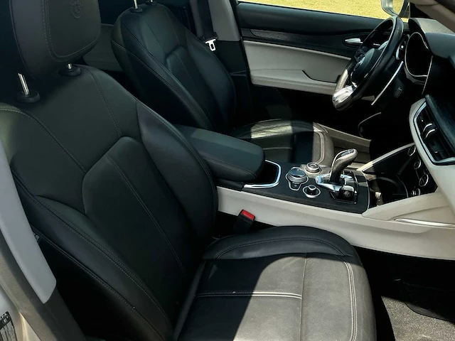 2021 alfa romeo stelvio super personenauto - afbeelding 20 van  51
