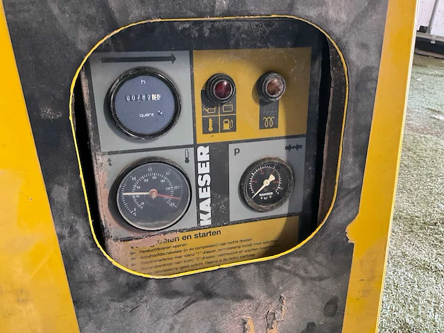 2021 blast pot straalketel met kaeser compressor m22 met toebehoren - afbeelding 10 van  17