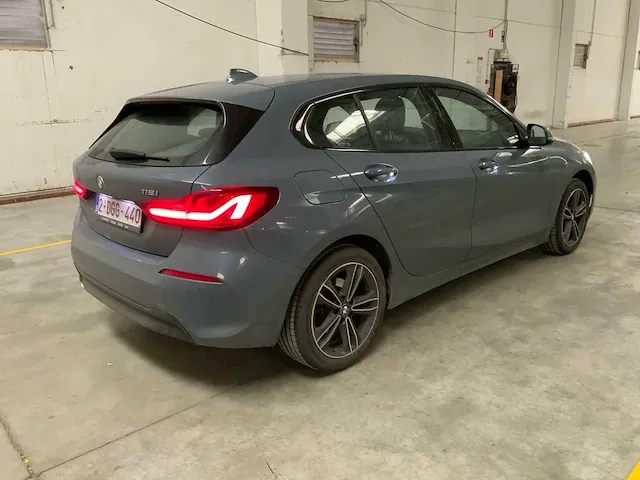 2021 bmw 116 i personenauto - afbeelding 10 van  14