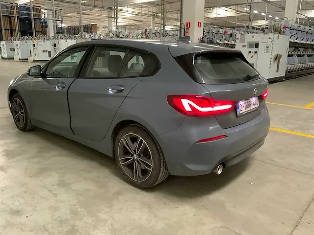 2021 bmw 116 i personenauto - afbeelding 11 van  14