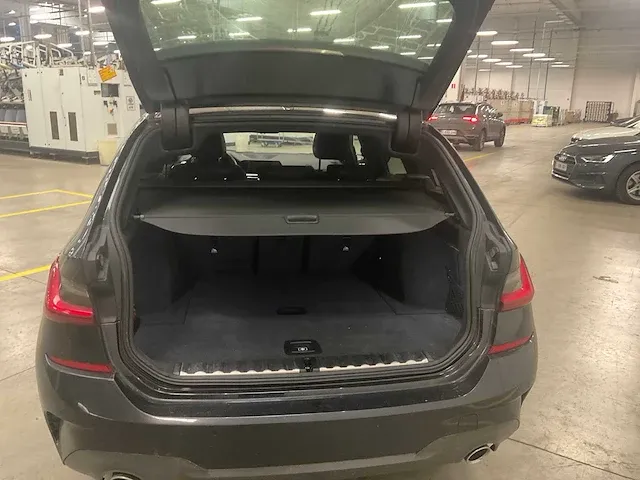 2021 bmw 320d stationwagen - afbeelding 17 van  17