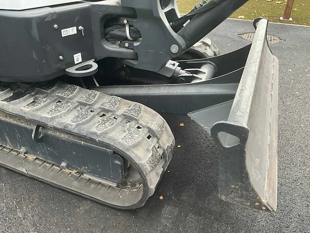 2021 bobcat e55z (compact excavator) - afbeelding 5 van  33