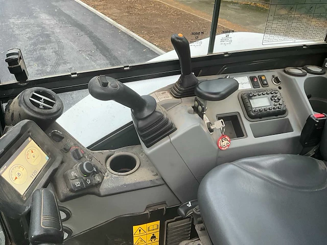 2021 bobcat e55z (compact excavator) - afbeelding 17 van  33