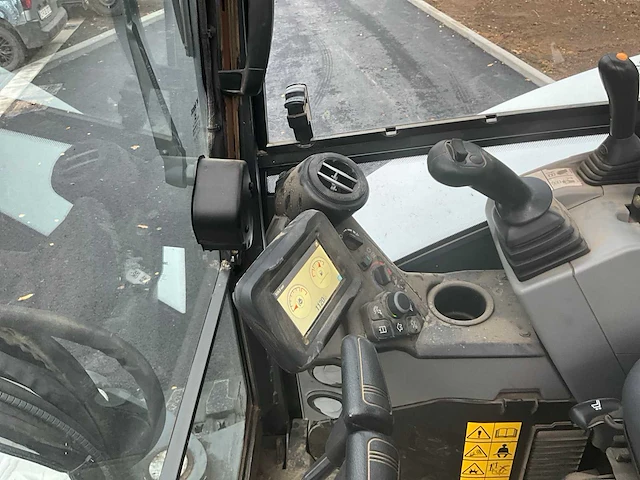 2021 bobcat e55z (compact excavator) - afbeelding 21 van  33