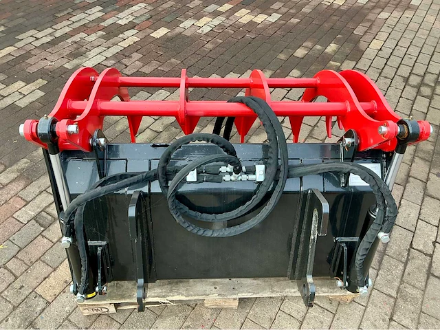 2021 boxer pb110w mestklem puinbak hydraulisch - afbeelding 4 van  6