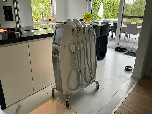 2021 coolshaping 2 cooling therapy device vetbevriezer - afbeelding 1 van  13