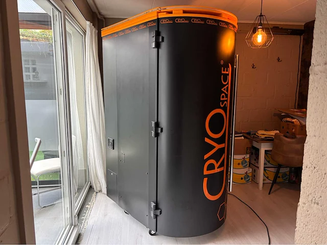 2021 cryospace jbg2 whole body cryotherapy chamber (wbc) - afbeelding 17 van  18