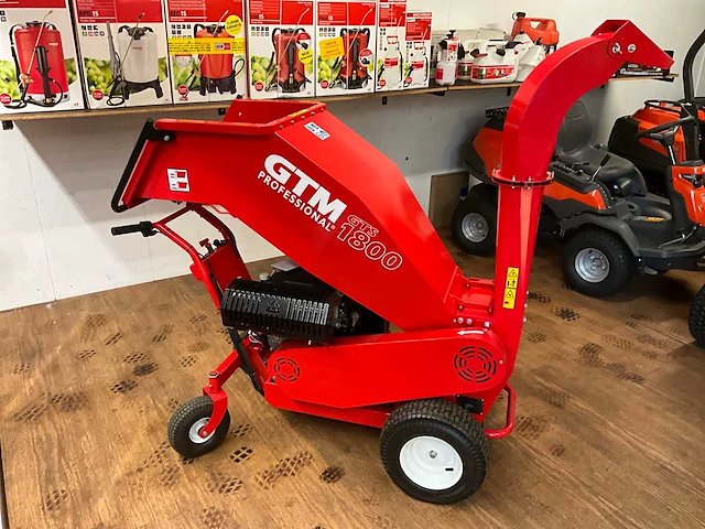 2021 gts 1800wd zelfrijdende houthakselaar honda motor 21hp max 120mm diameter - afbeelding 1 van  16