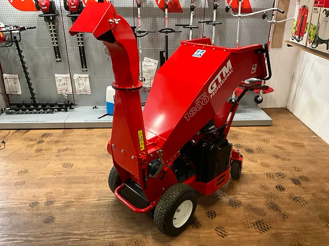 2021 gts 1800wd zelfrijdende houthakselaar honda motor 21hp max 120mm diameter - afbeelding 11 van  16