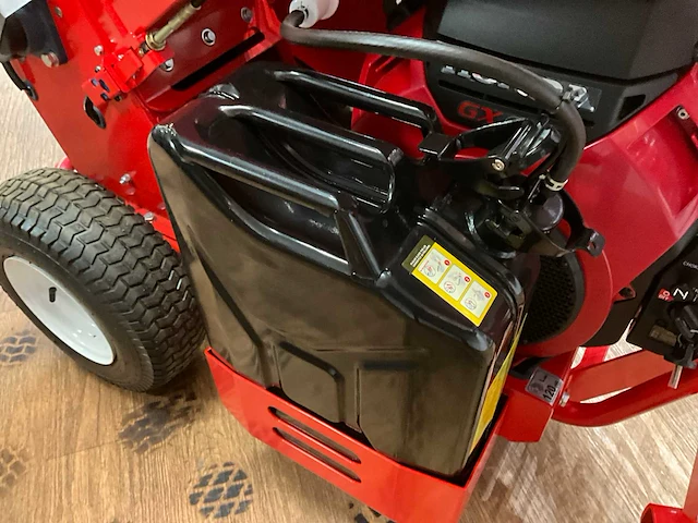 2021 gts 1800wd zelfrijdende houthakselaar honda motor 21hp max 120mm diameter - afbeelding 14 van  16