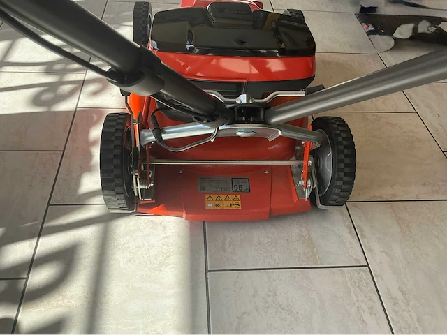 2021 husqvarna lb 448i grasmaaier - afbeelding 5 van  6