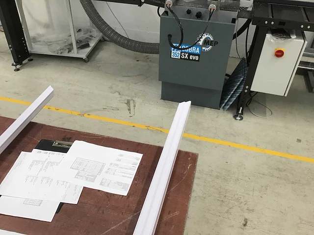 2021 hydmech sénatrice cobra 352 sx evo afkortcirkelzaagmachine semi automatisch - afbeelding 8 van  27