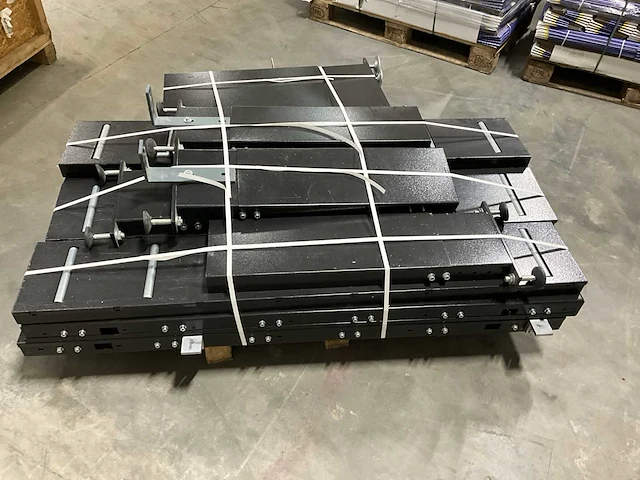 2021 hydmech sénatrice cobra 352 sx evo afkortcirkelzaagmachine semi automatisch - afbeelding 27 van  27