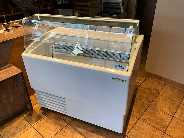 2021 isa isetta 6r tp ijsvitrine - afbeelding 3 van  9