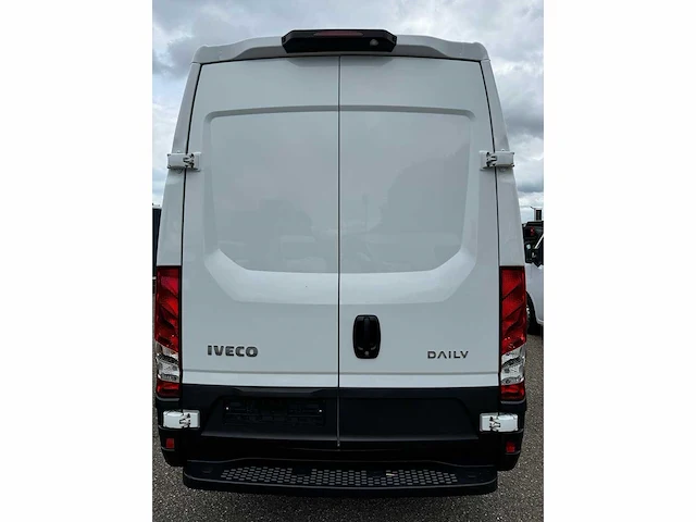 2021 iveco daily 35s14 - afbeelding 16 van  20