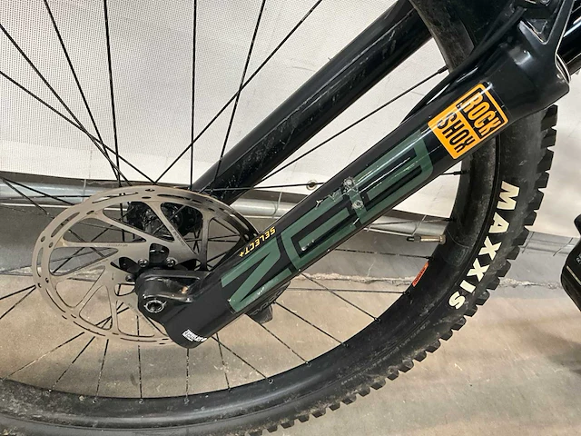 2021 kona remote 160 dl elektrische mountainbike (l) - afbeelding 4 van  15