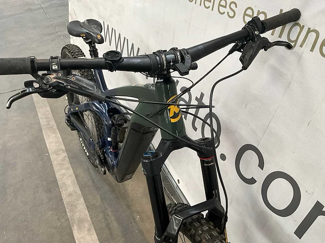 2021 kona remote 160 dl elektrische mountainbike (l) - afbeelding 11 van  15