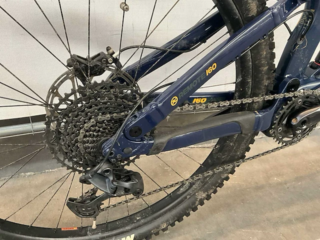 2021 kona remote 160 dl elektrische mountainbike (l) - afbeelding 13 van  15