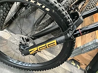2021 kona remote 160 elektrische mountainbike (l) - afbeelding 10 van  19