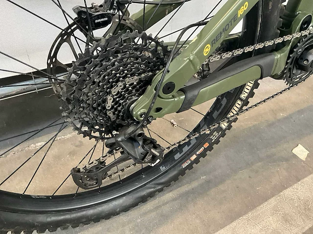 2021 kona remote 160 elektrische mountainbike (m) - afbeelding 12 van  15
