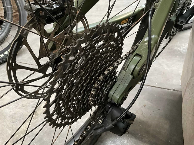 2021 kona remote 160 elektrische mountainbike (m) - afbeelding 15 van  22