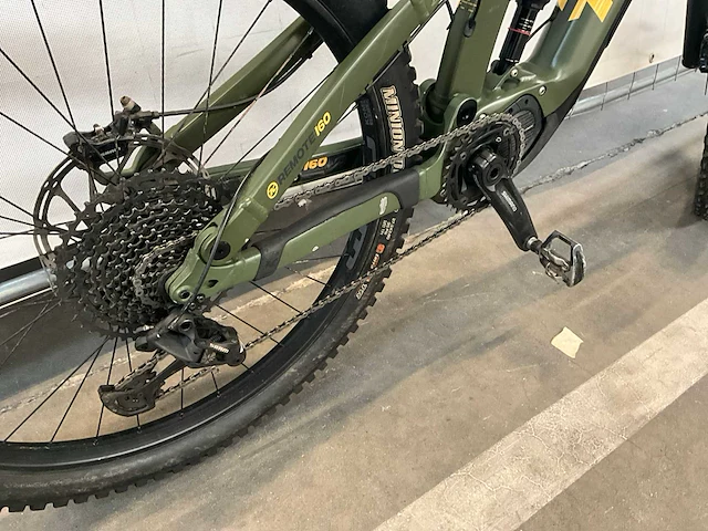 2021 kona remote 160 elektrische mountainbike (m) - afbeelding 18 van  22