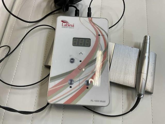 2021 labina pl-1000 mobil pigmenteerapparaat - afbeelding 2 van  4