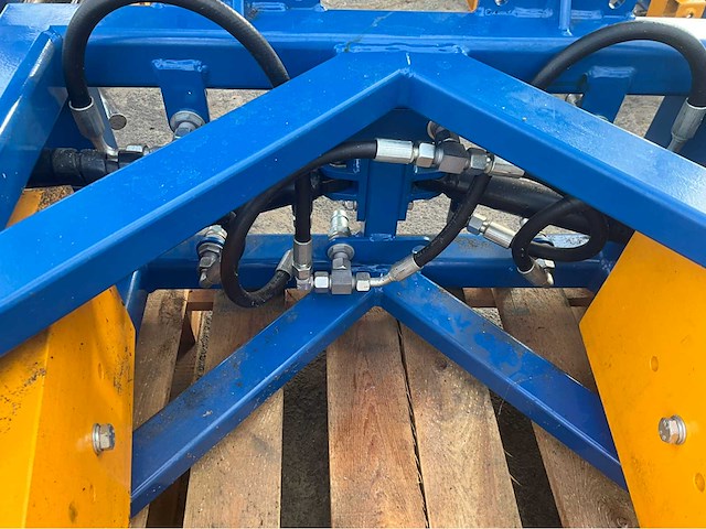 2021 lommers automatische 3-rijer steek en snoeimachine - afbeelding 4 van  39