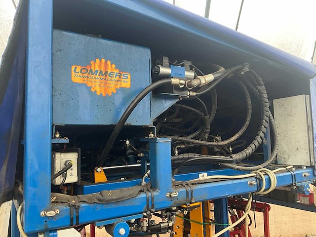 2021 lommers automatische 3-rijer steek en snoeimachine - afbeelding 31 van  39