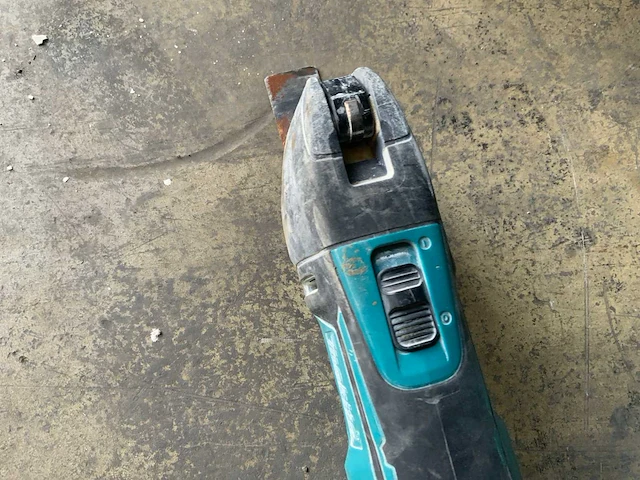 2021 makita dtm51 multi-tool - afbeelding 2 van  4