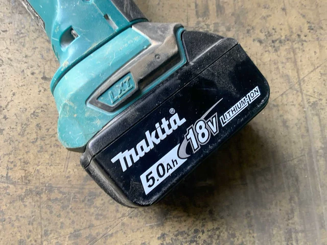 2021 makita dtm51 multi-tool - afbeelding 3 van  4