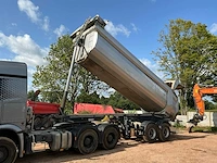 2021 mercedes-benz 963-4-e trekker met kipper (schwarzmuller) - afbeelding 3 van  37
