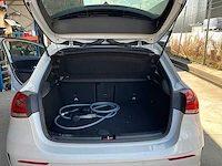 2021 mercedes-benz a 250 e amg pakket personenauto - afbeelding 32 van  44
