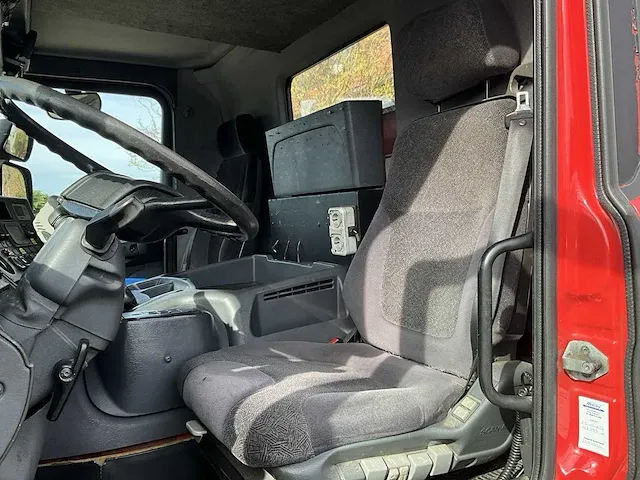 2021 scania db6x2s2/10k vrachtwagen met bronto hoogwerker - afbeelding 13 van  51