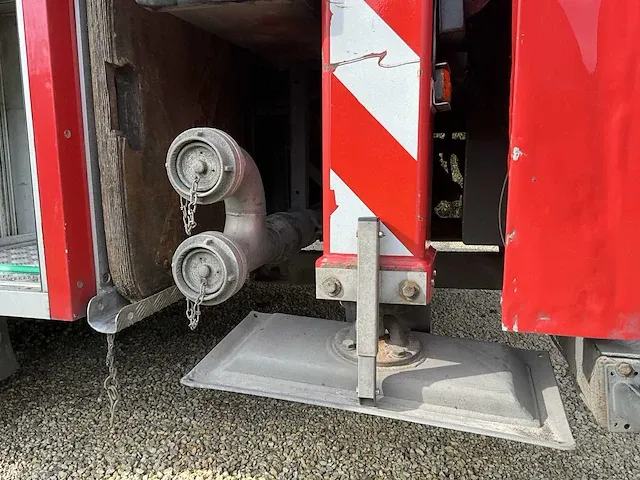 2021 scania db6x2s2/10k vrachtwagen met bronto hoogwerker - afbeelding 18 van  51