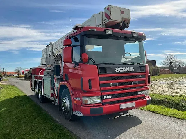 2021 scania db6x2s2/10k vrachtwagen met bronto hoogwerker - afbeelding 23 van  51
