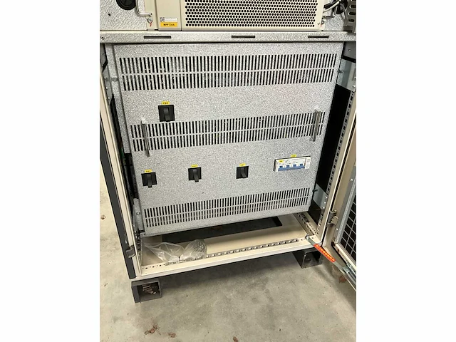 2021 sermatec solare 60ktl fb offgrid omvormer - afbeelding 14 van  16