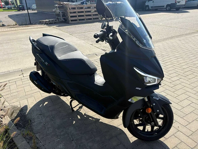 2021 sym joymax z 125 scooter - afbeelding 14 van  17