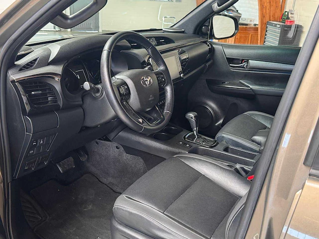 2021 toyota hilux - afbeelding 20 van  40