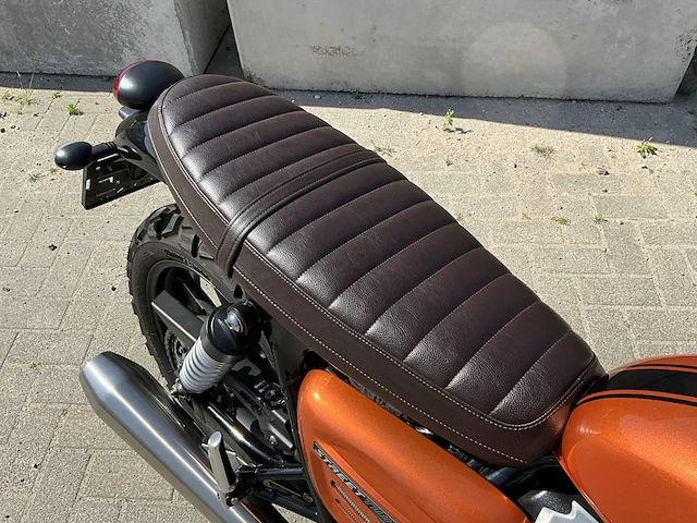 2021 triumph street twin 900 - afbeelding 2 van  18